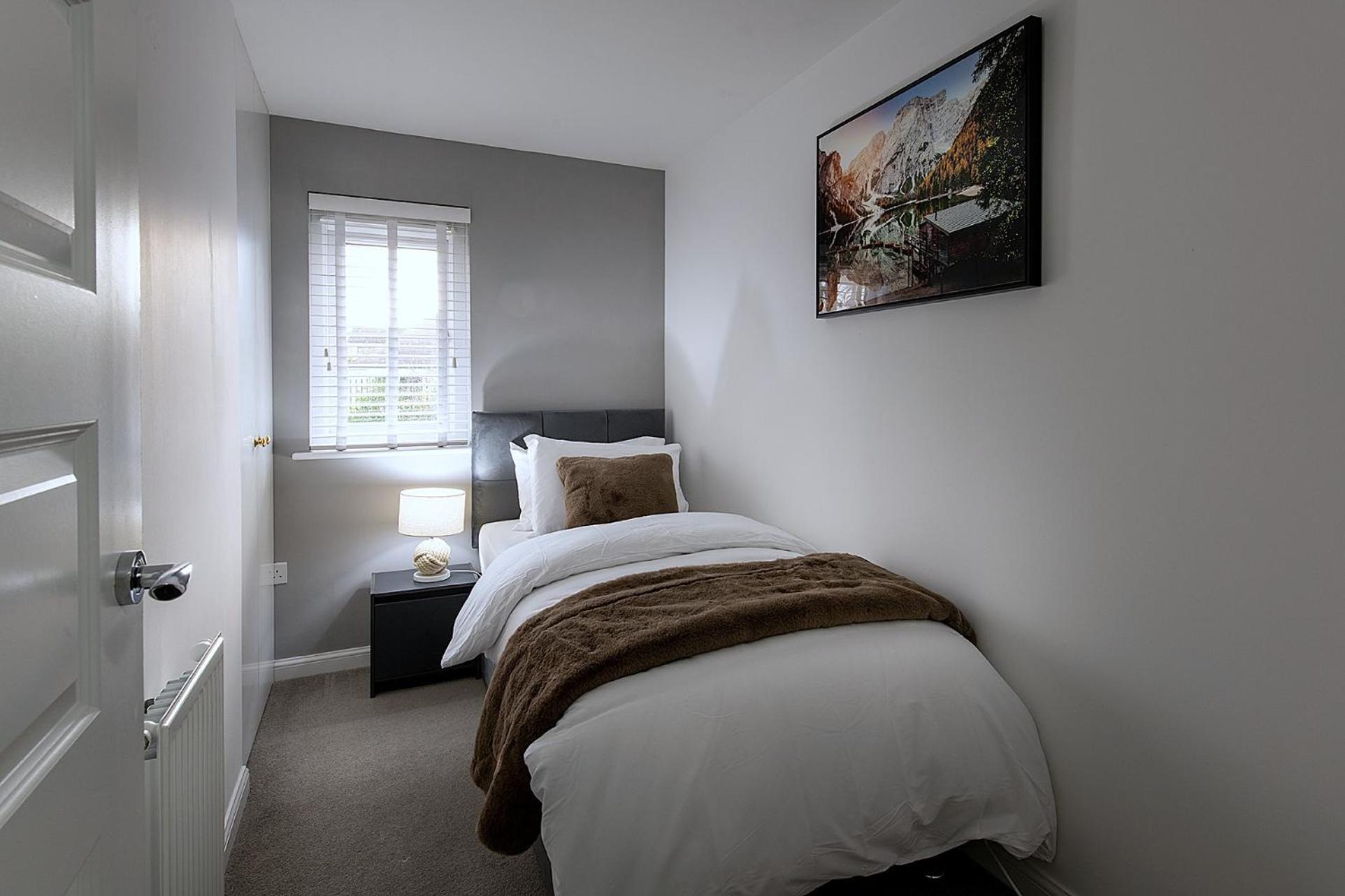 Edinburgh Luxury 4 Bedroom Townhouse With Free Parking Exterior photo