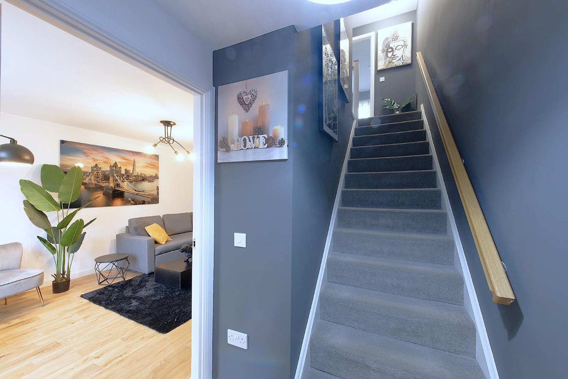 Edinburgh Luxury 4 Bedroom Townhouse With Free Parking Exterior photo